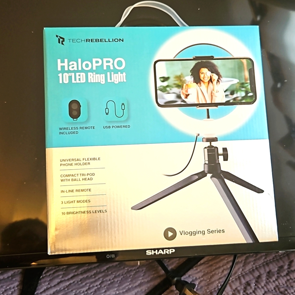 NIB Halo PRO 10” LED Ring Light-